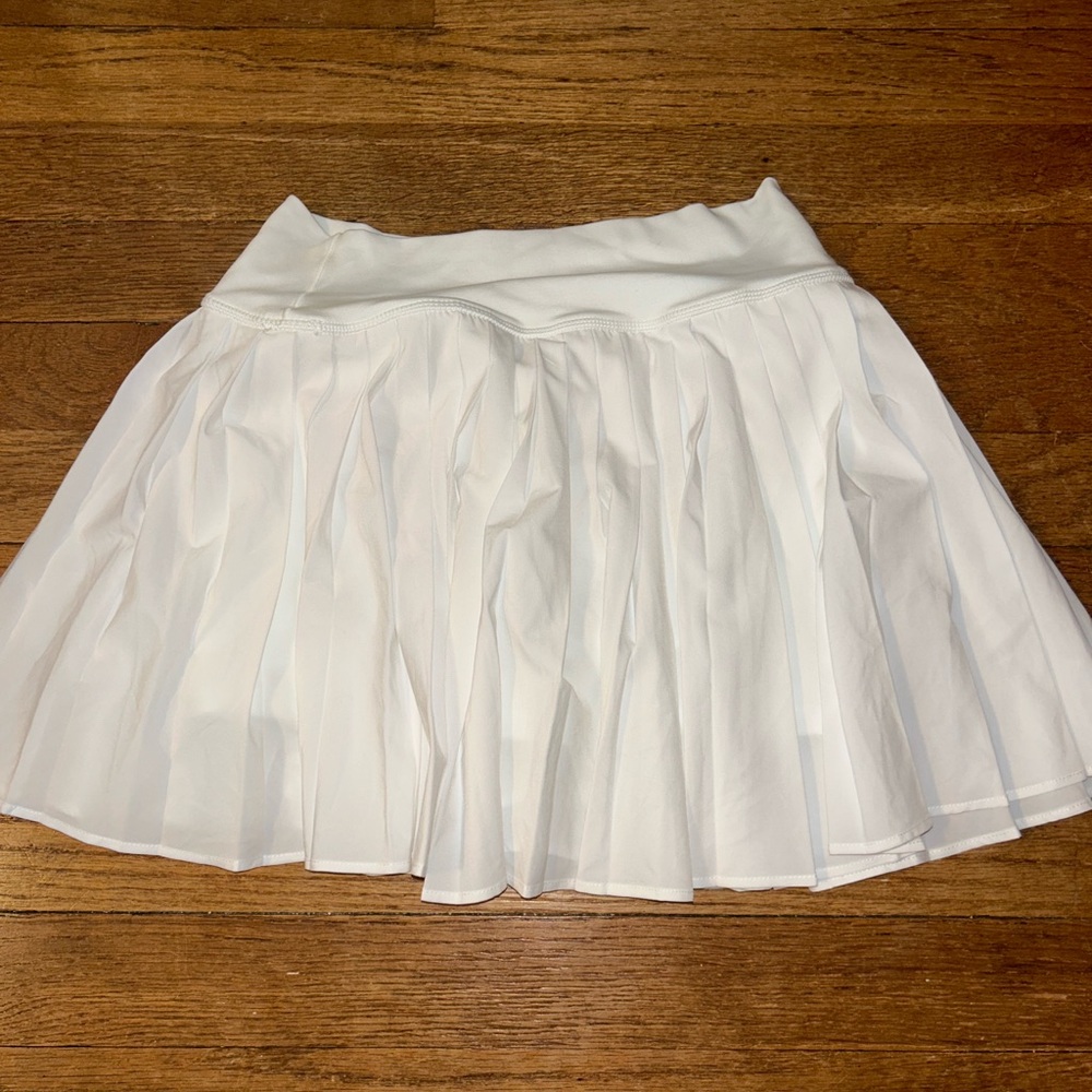 aerie white pleated athletic skirt - Picture 2 of 2